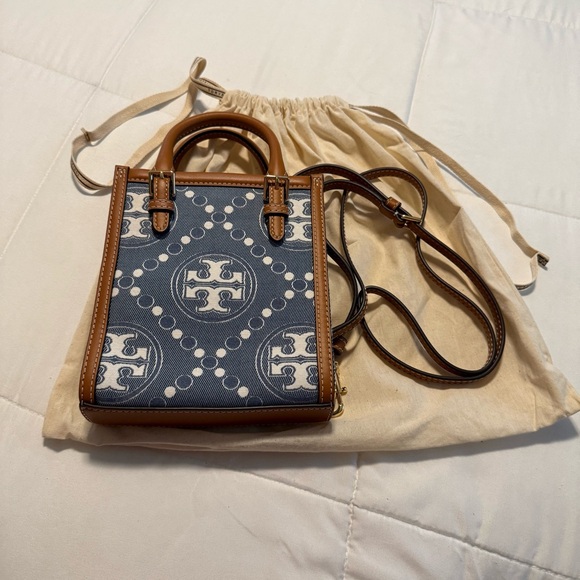 Tory Burch Denim Blue and Tan Tote - Picture 4 of 5